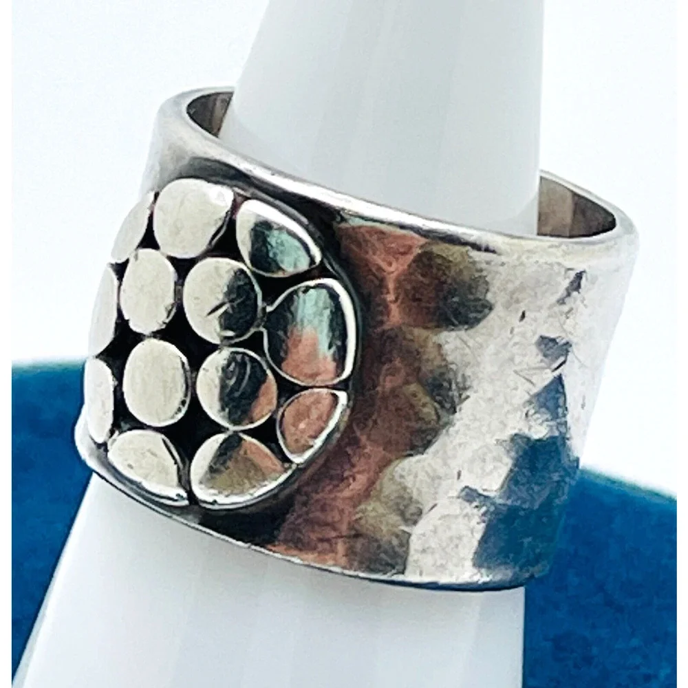 Wide Band Sterling Silver Hammered Ring Circle Pebbles Just Be 925 Size 7 - 7.5